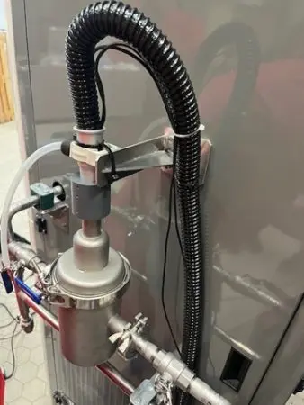 LN2 auto-fill of a cold trap of Telstar LyoBeta Freeze Dryer